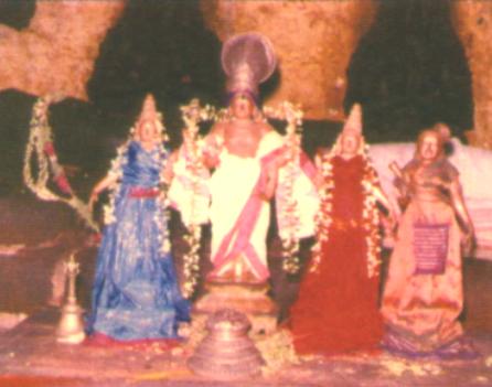 Thirukkavithalam (Kabisthalam) - Sri Gajendra Varadha Perumal Temple